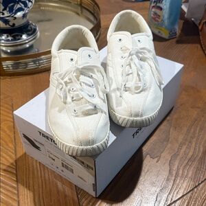 Tretorn Women's White Canvas Sneakers